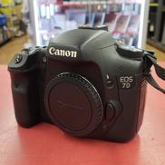 デジタル一眼レフカメラ|CANON