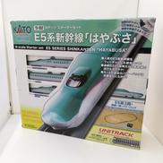 Nゲージスターターセット E5系新幹線「はやぶさ」