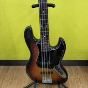エレキベース|FENDER JAPAN