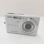 デジタルカメラ|CASIO