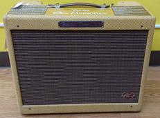 ギターアンプ|FENDER