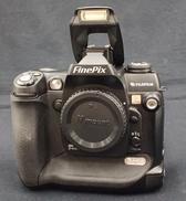 デジタル一眼カメラボディ|FUJIFILM