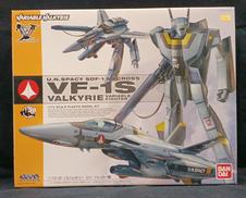 1/72 バルキリー ロイ・フォッカー機|BANDAI
