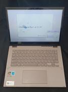 CHROMEBOOK　PLUS|ASUS