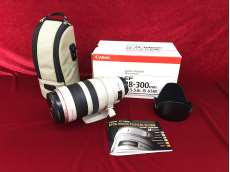 ※ワイド画角から高倍率ズームまでこなすレンズです。|CANON