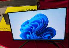 ※量子ドット有機EL ゲーミングモニター|GRAPHT