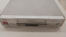 VHSデッキ|HITACHI