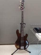 エレキベース|BACCHUS