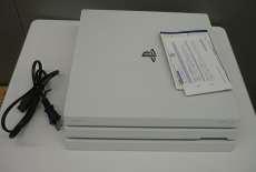 プレイステーション4本体|SONY