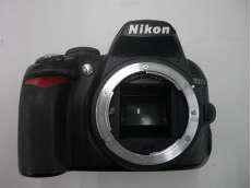 デジタル一眼レフ|NIKON