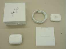 ノイズキャンセリングイヤホン|APPLE