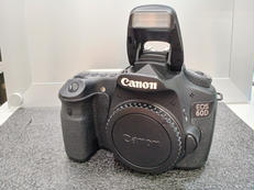 デジタル一眼カメラ|CANON (1800万画素)