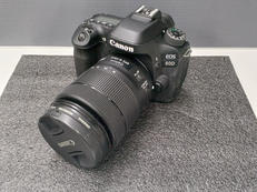 デジタル一眼レフカメラ|CANON (2420万画素)