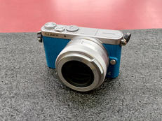 ミラーレス一眼|PANASONIC (1600万画素)