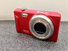 デジタルカメラ|CASIO(1410万画素)