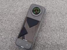 アクションカメラ|INSTA360