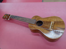 ※ジャンク※COMCERTSIZE UKULELE|G-STRING