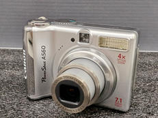 デジタルカメラ|CANON (710万画素)