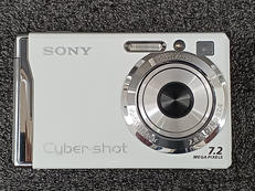 デジタルカメラ|SONY(720万画素)