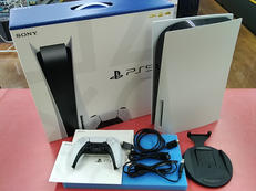 PS5 ディスクドライブ搭載モデル|SONY