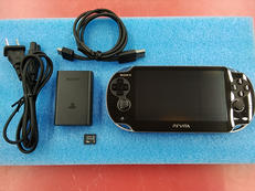 【充電器メモリ付】PS VITA 有機EL【PSストアOK】|SONY