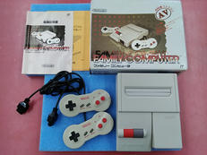 【箱説付】ニューファミコン|NINTENDO