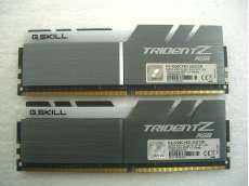 DDR4　PC4 デスクトップメモリ　2枚組　合計32GB|G.SKILL