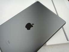 iPad　第9世代（256GB）|APPLE