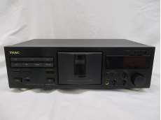 【ジャンク品】カセットデッキ|TEAC