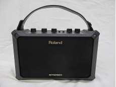 アコースティックギター用モバイルアンプ|ROLAND