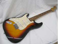 エレキギター（左利き用）|FENDER MEXICO