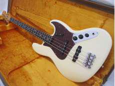 エレキベース|FENDER USA