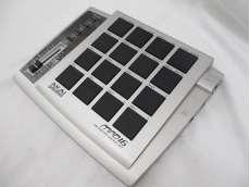【ジャンク品】MIDIパッドコントローラ|AKAI