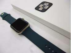 APPLE WATCH SE2　バンドはレイクグリーン|APPLE
