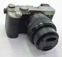 ミラーレス一眼(ズームレンズキット)|SONY