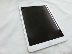 SIMフリーiPad第8世代（128GB）|APPLE