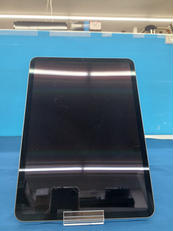 iPad　pro　第三世代　MHQR3J/A|APPLE