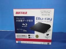 ⭐️新品 BUFFALO外付けブルーレイドライブ＋専用ケースセット Amazon.co.jp: BUFFALO BDXL対応 USB2.0用ポータブルBlu-ray