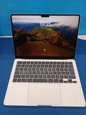 MACBOOK AIR|APPLE