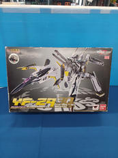 DX超合金　YF-29　デュランダルバルキリー|BANDAI