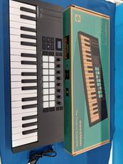 MIDIキーボード|NOVATION