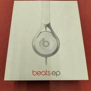 ヘッドホン|BEATS