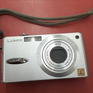 デジタルカメラ|PANASONIC