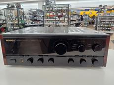 プリメインアンプ|SANSUI