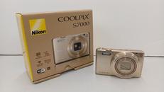 デジタルカメラ|NIKON