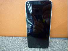 au iPhoneSE(第3世代)|APPLE