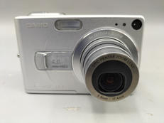 コンパクトデジタルカメラ|CASIO