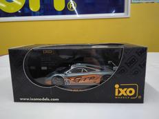 1/43スケールミニカー|IXO