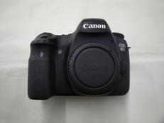デジタル一眼レフ ボディ|CANON