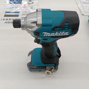 充電式インパクトドライバー|MAKITA